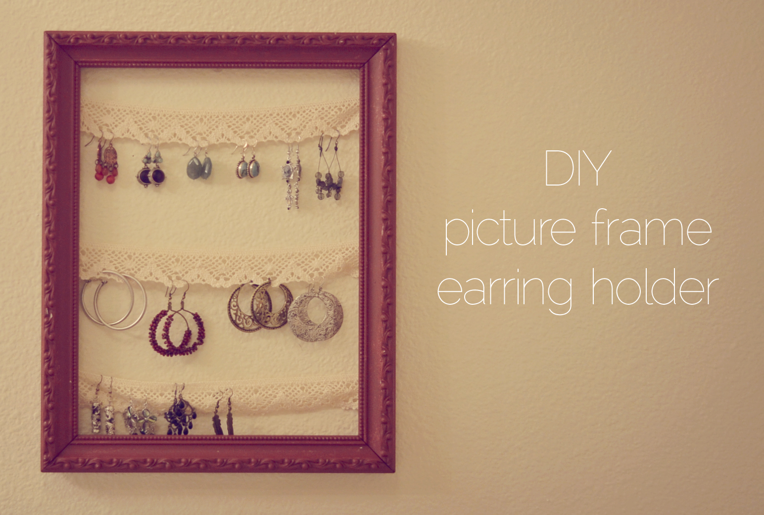 Picture Frame Earring Holder Tutorial mama mandolin
