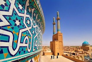 The complex of the Friday mosque of Yazd; found in the 12th century. The complex of the Friday mosque of Yazd; found in the 12th century.