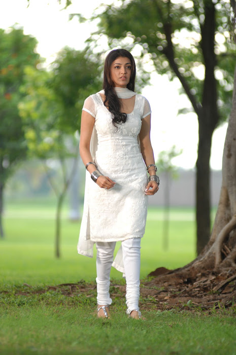 kajal agarwal in white salwar hot photoshoot