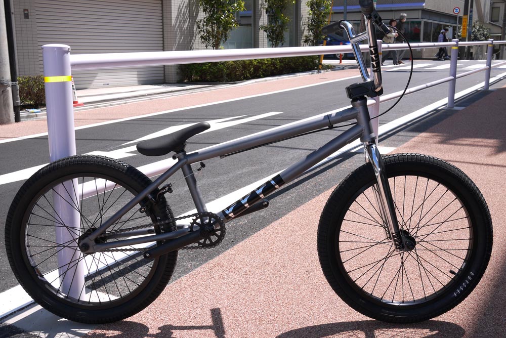 Del Mar BMX CULT CC02 COMPLETE BIKES