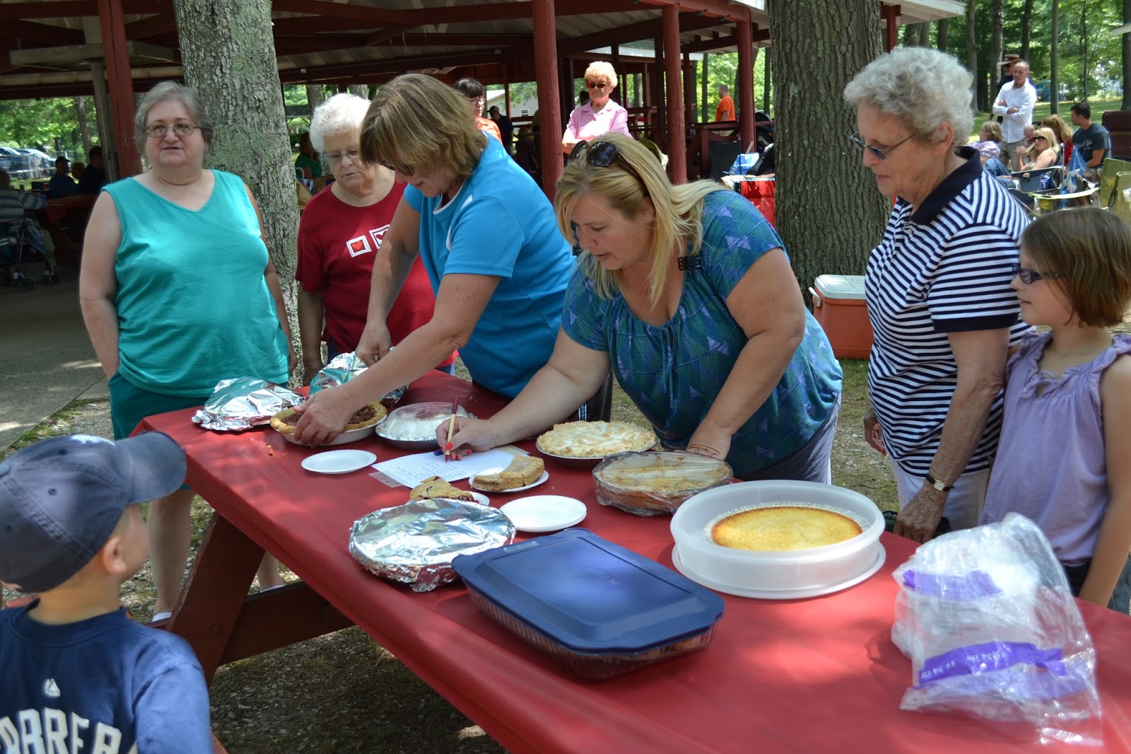 Fredricks Reunion Pie Baking Contest and the Winner Is....