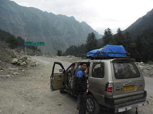 A rest stop on the road to Leh.