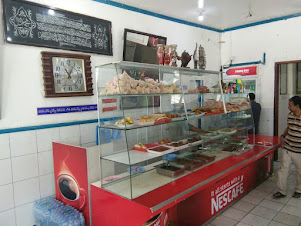 Display of eatables and food in "Irudhashu Hotaa"