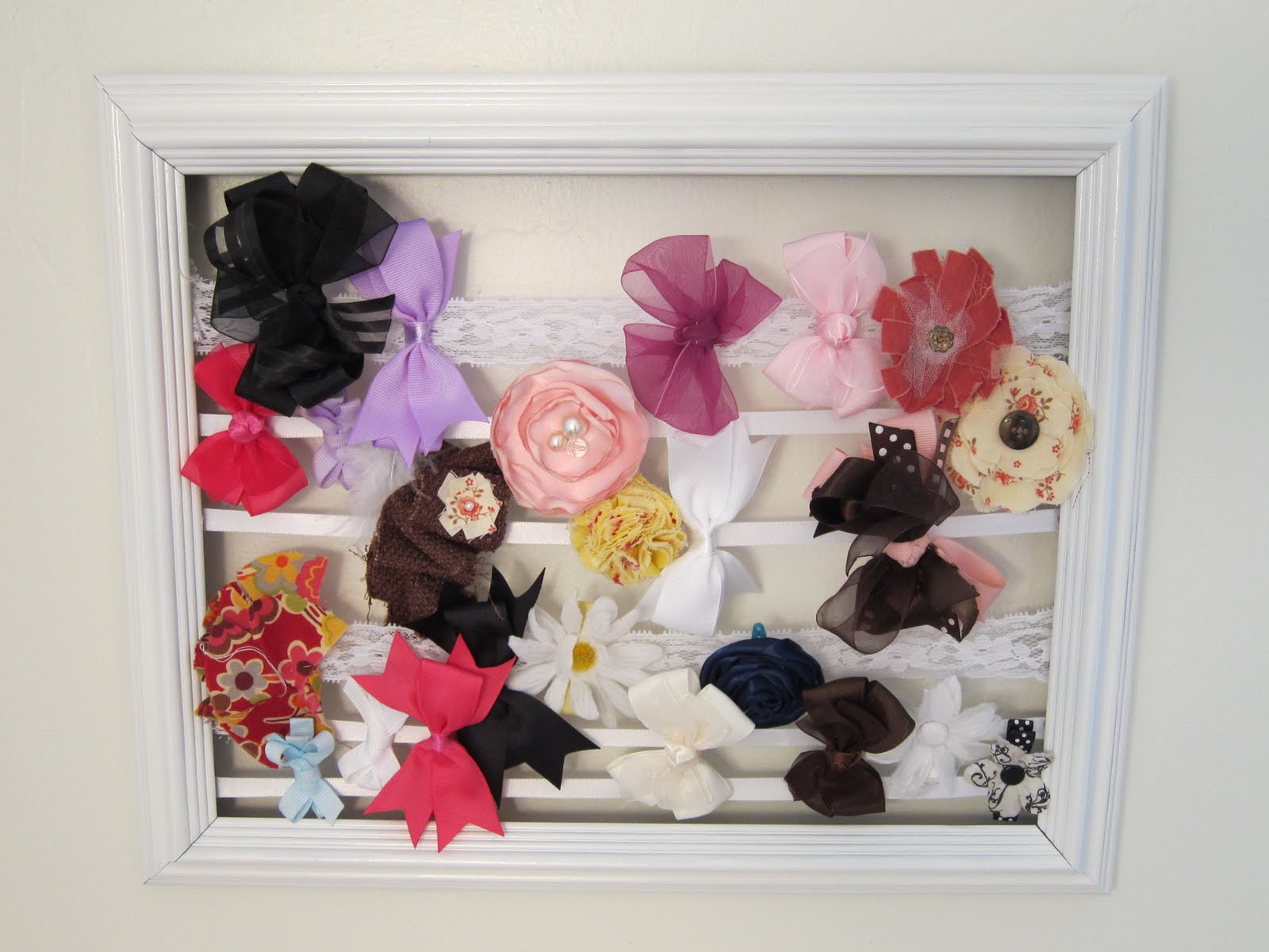 do it yourself divas DIY Framed Hair Bow/Flower Organizer For Little