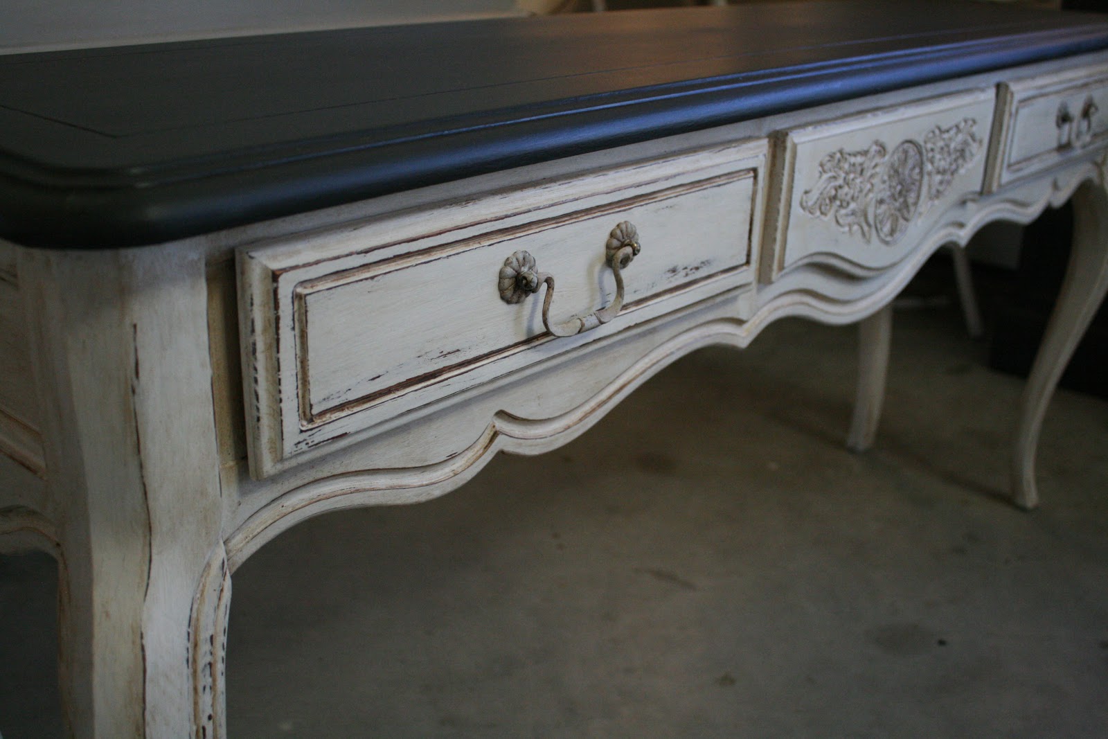 Reloved Rubbish Graphite and Pure White Console Table