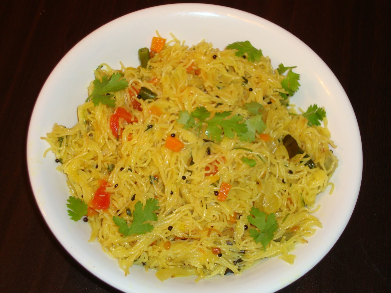 Poornima's Cook Book Vermicelli / Semiya Upma