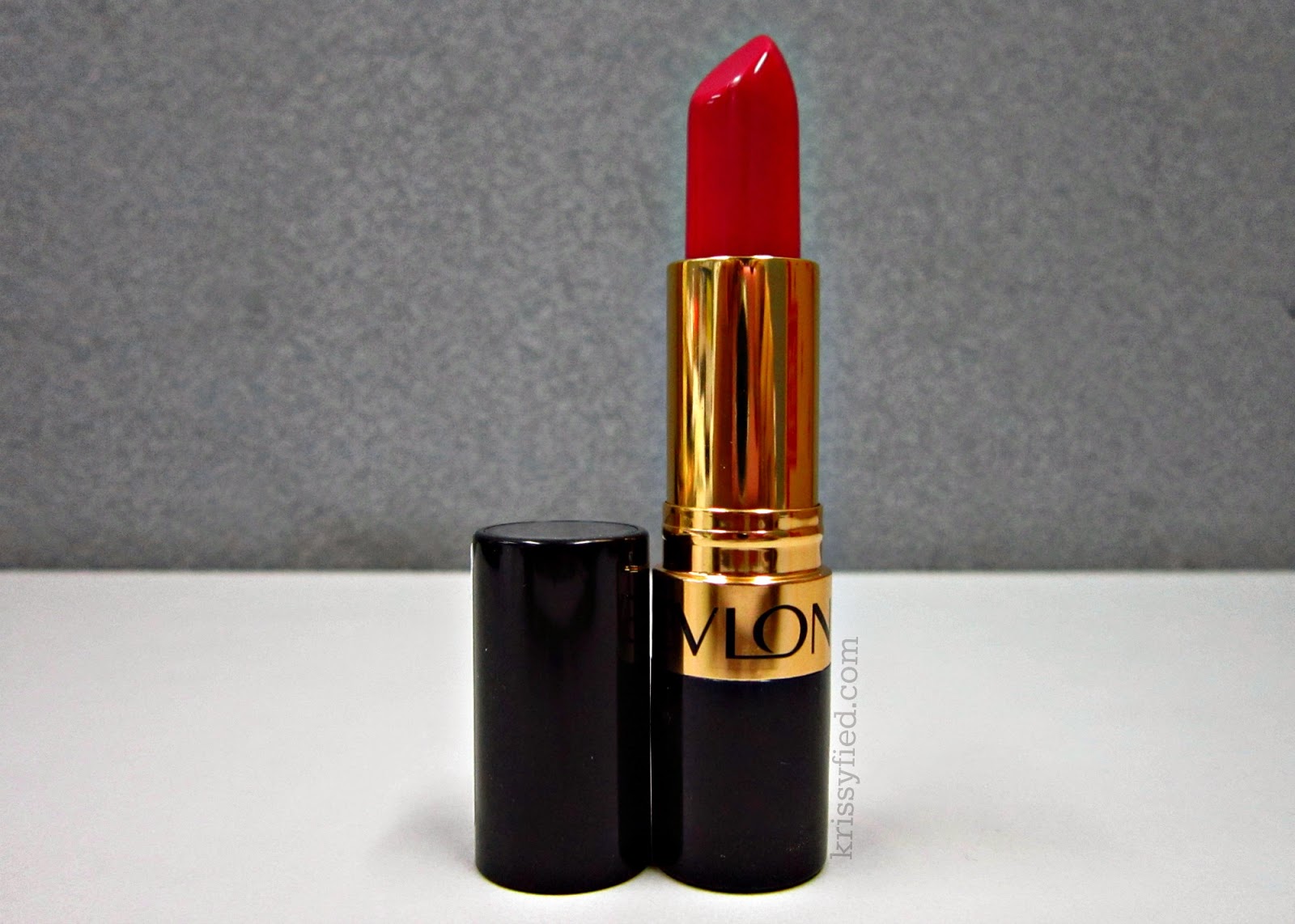 Review Revlon Super Lustrous Lipstick in Cherries in the Snow i am