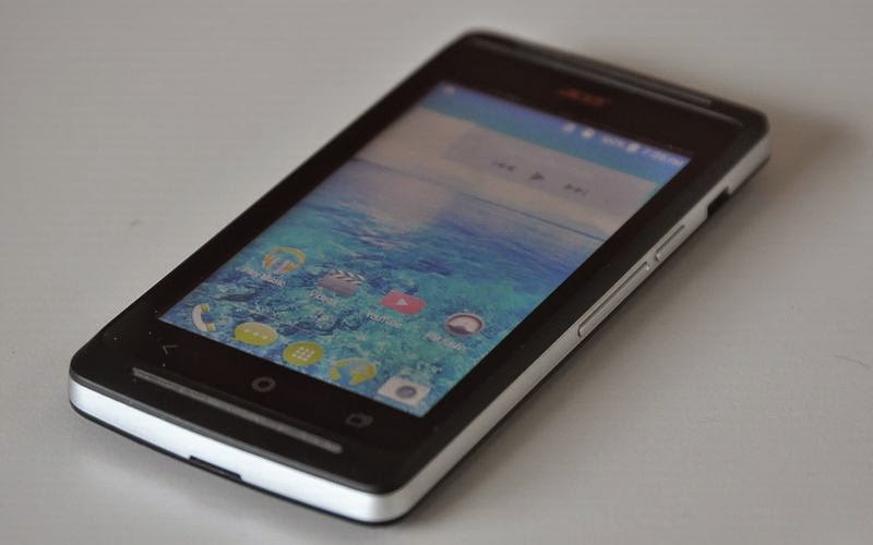 Produsen Smartphone Mulai Lirik Pasar Low-End Produsen Smartphone Mulai Lirik Pasar Low-End