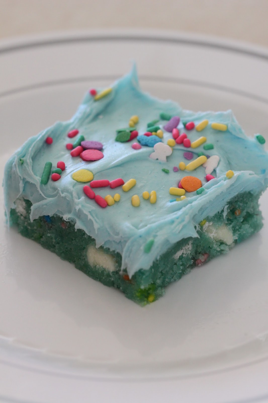 Tortillas and Honey Cotton Candy Cake Bars