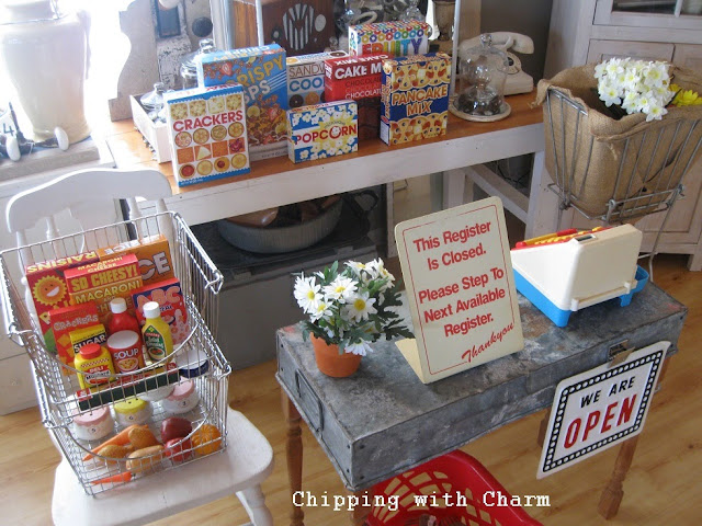 Chipping with Charm:  Tool Tote to Console Table...http://www.chippingwithcharm.blogspot.com/
