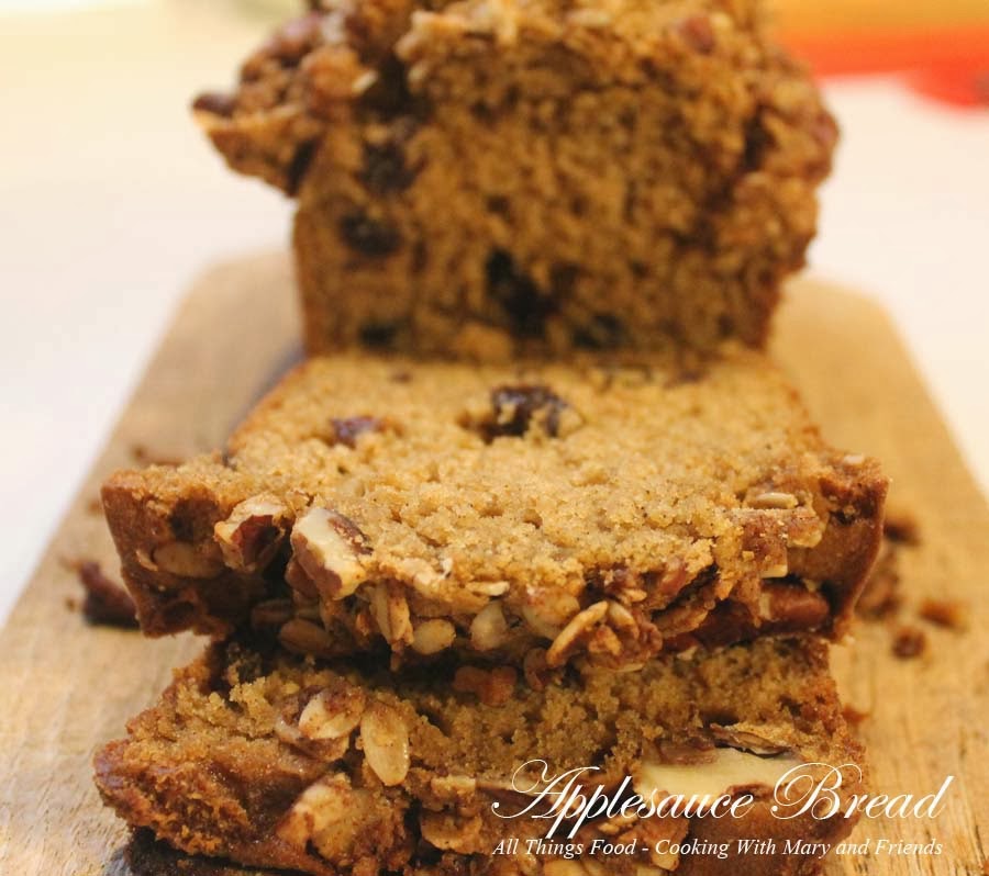 Cooking With Mary and Friends Applesauce Bread with Crumble Topping