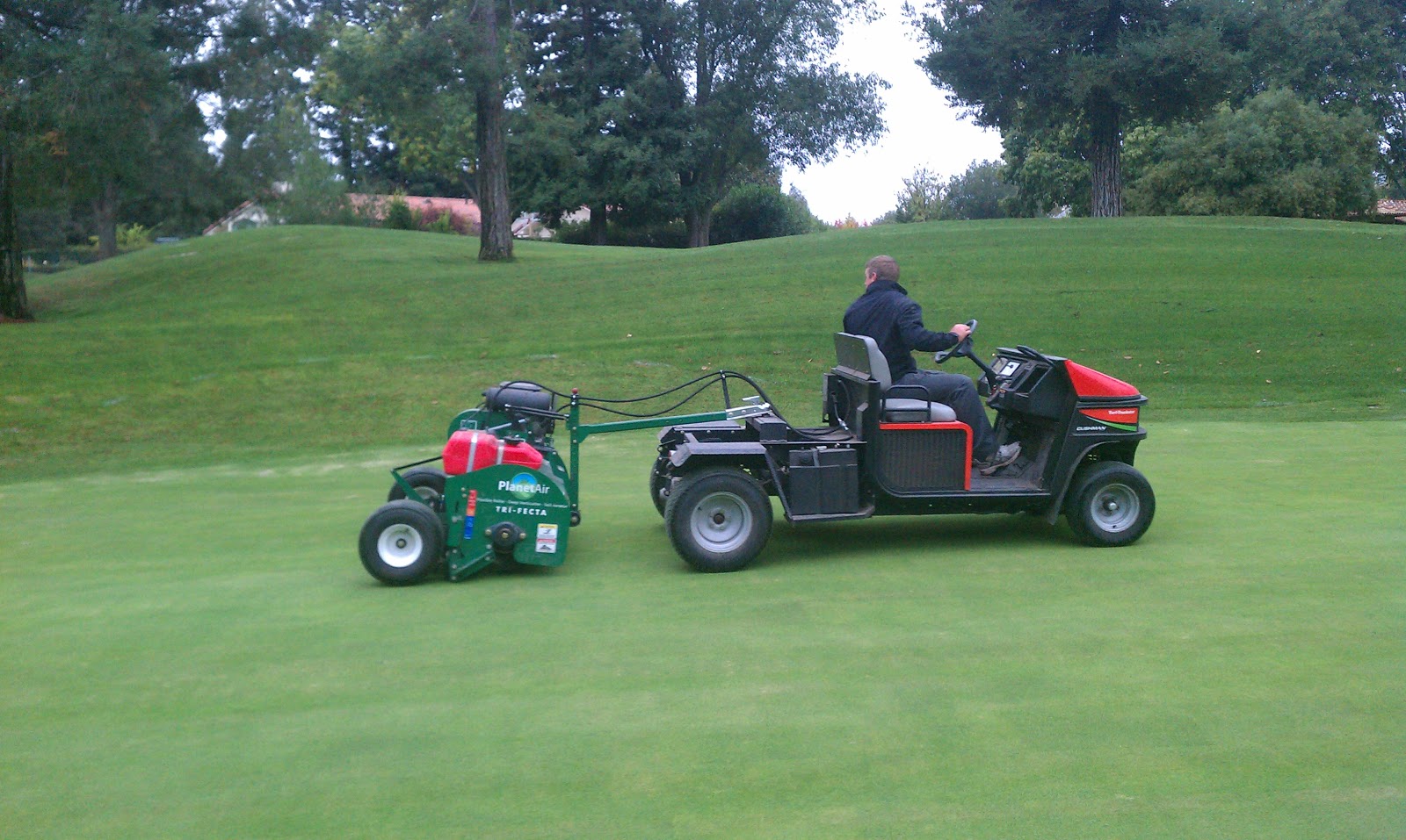 La Rinconada CC Golf Course Maintenance Aeration Techniques