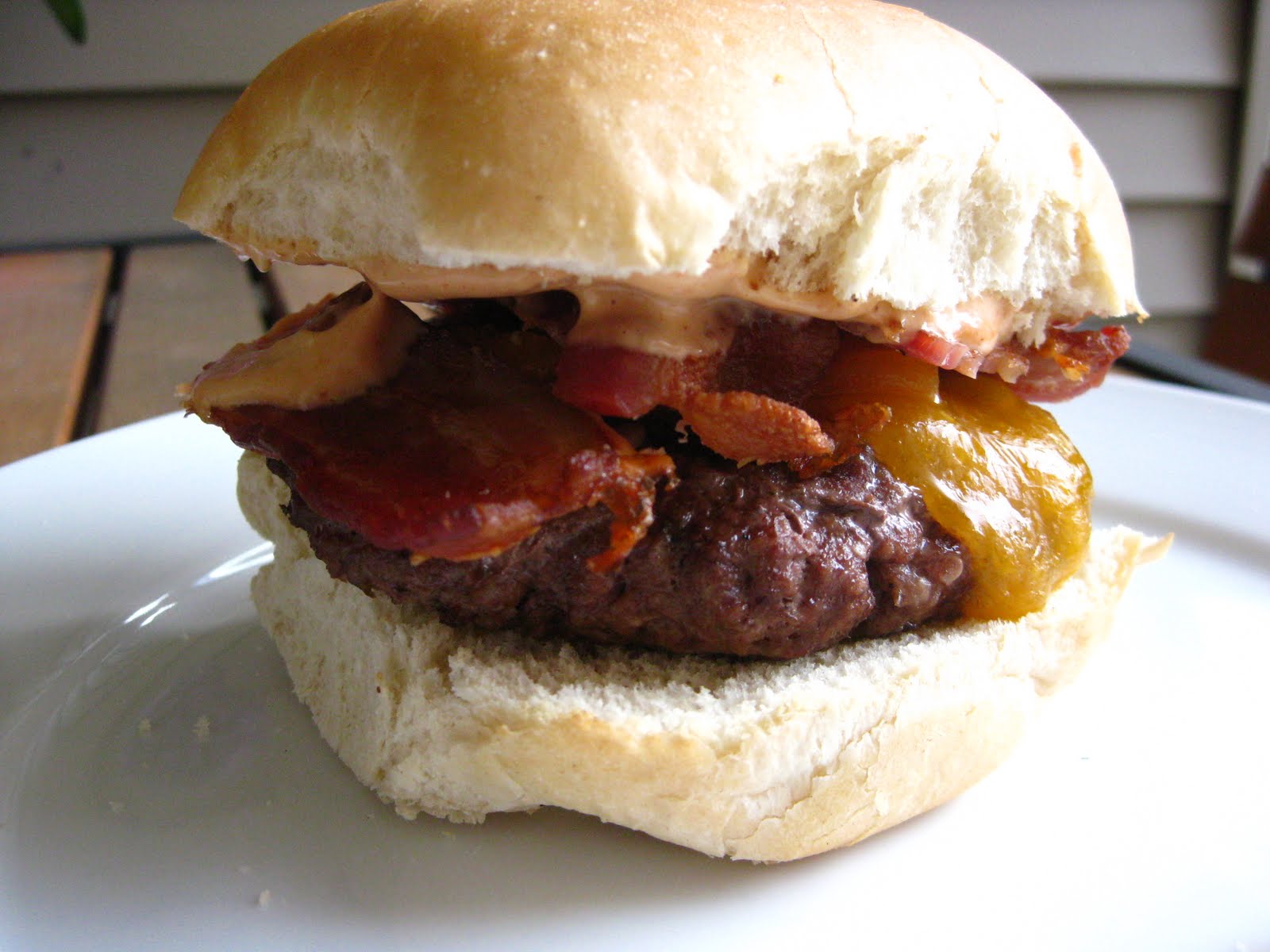 A Taste of Home Cooking: Burger Friday - BBQ Bacon Burger