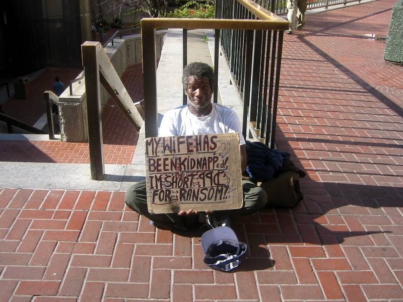 funny homeless signs.