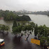 Thủ đô Hà Nội chìm trong biển nước
