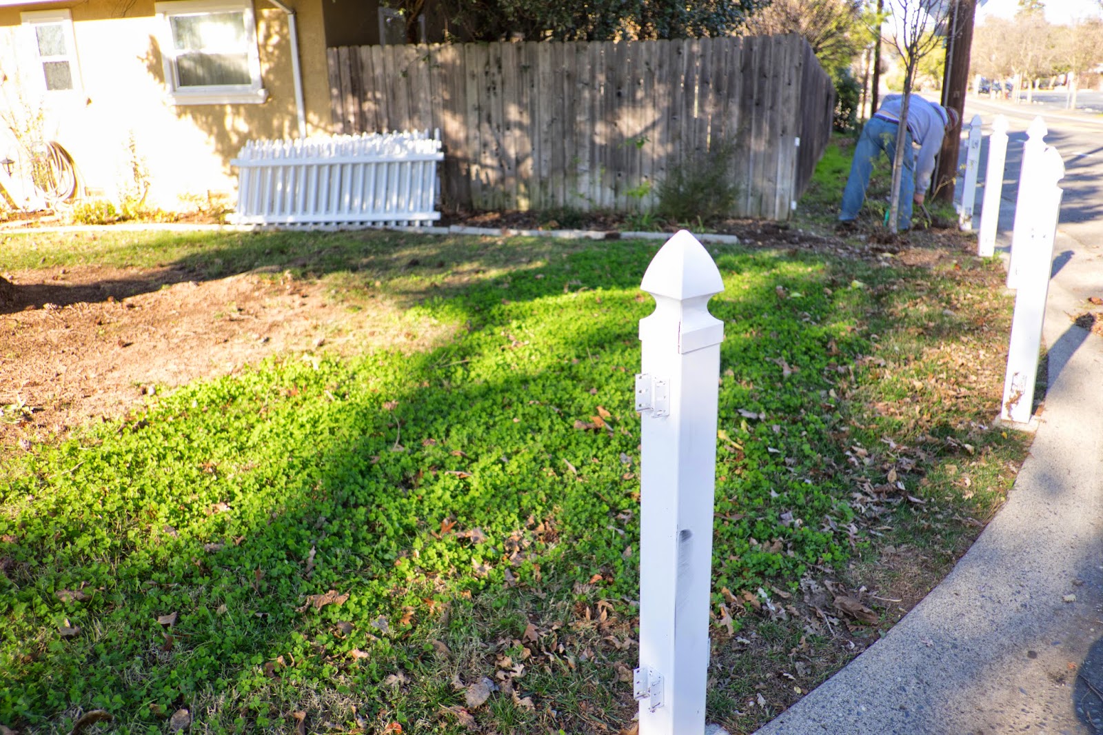 Domestic Fashionista Moving Our Picket Fence