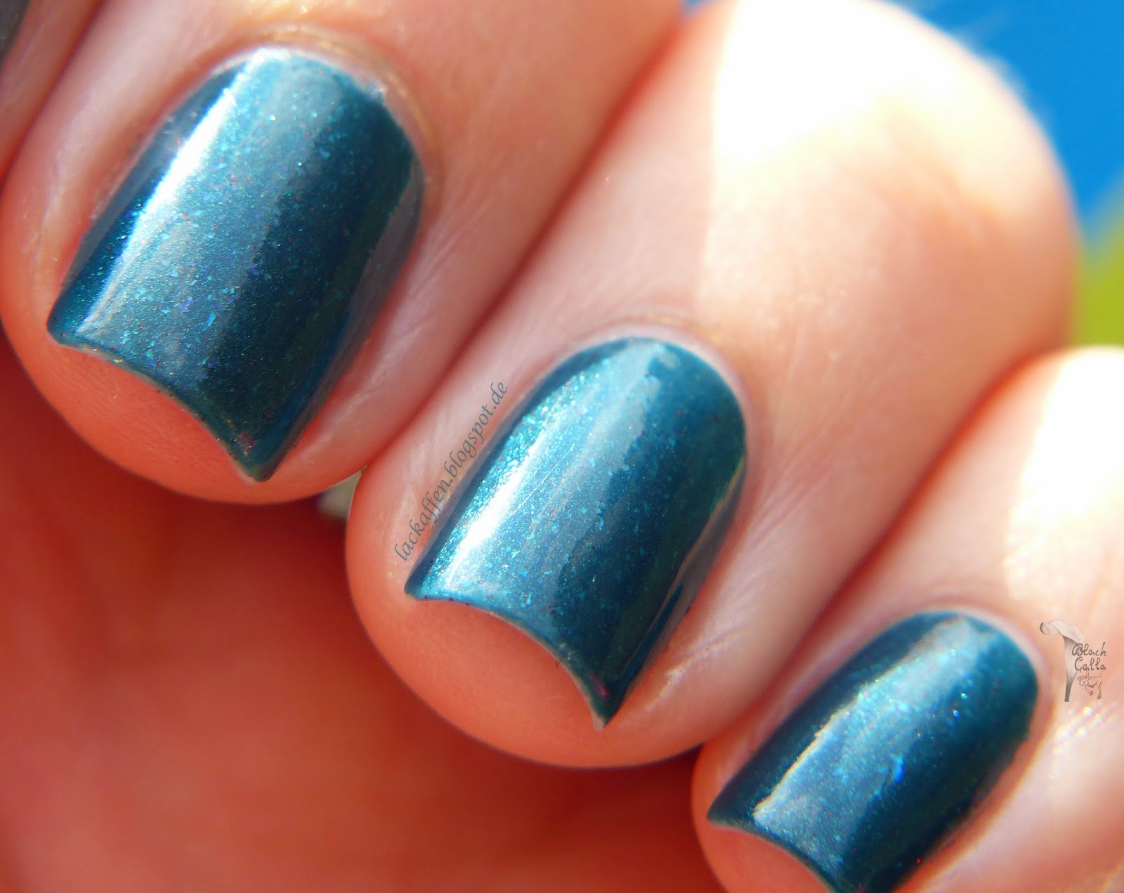 Arcane Lacquer - Poison Ivy (Outdoor Close-up)