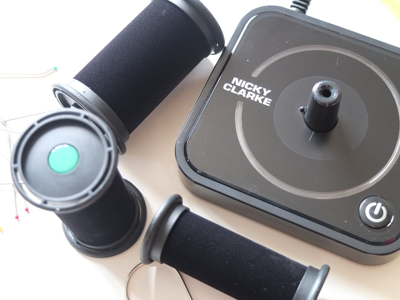 Nicky Clarke DesiRED Rapid Heat Roller System Hello, Terri Lowe