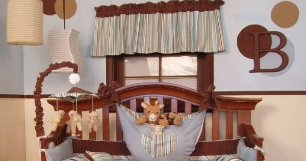 Habitaciones con estilo: HABITACIÓN DE BEBÉ MARRÓN Y CELESTE