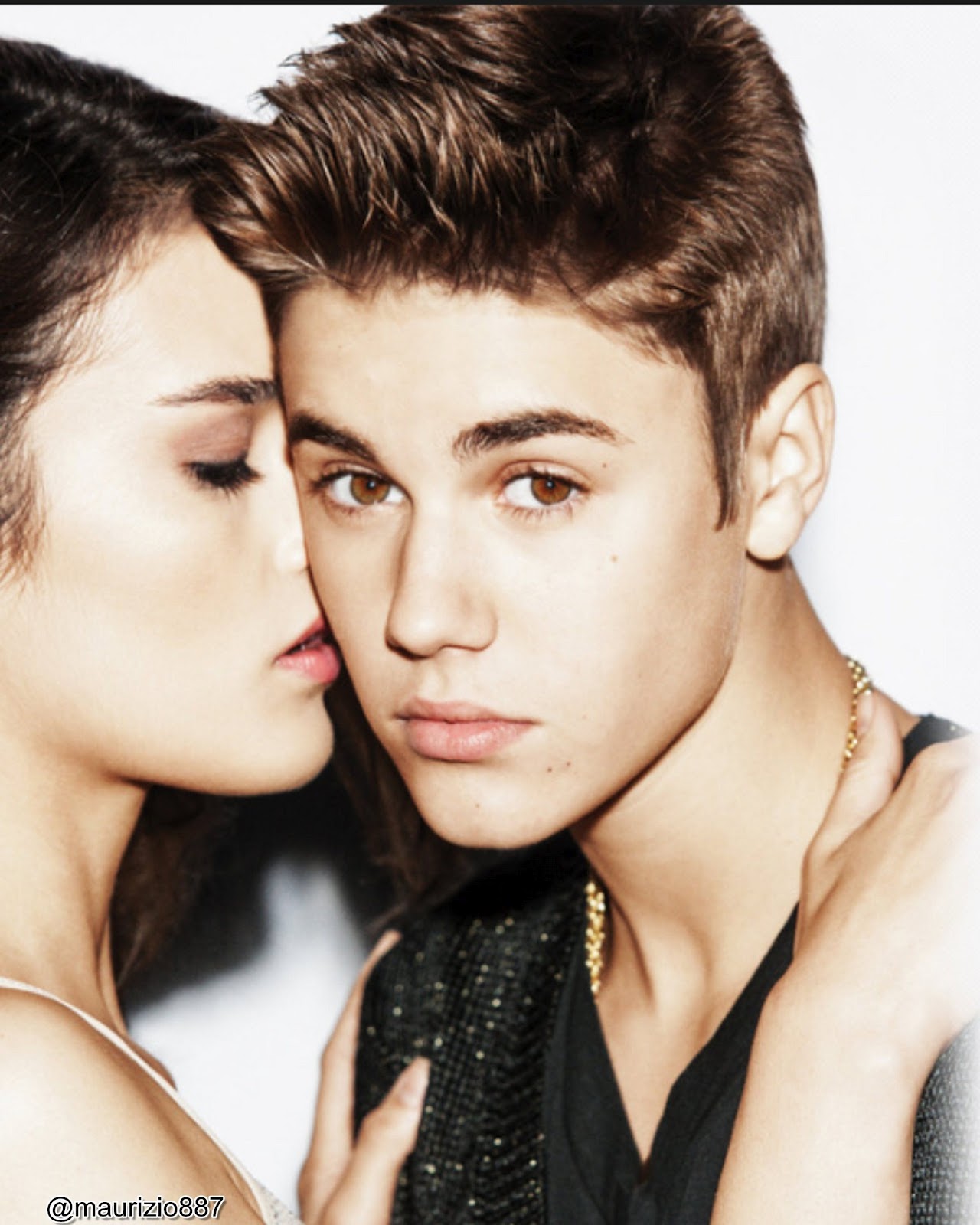 http://4.bp.blogspot.com/-j3W0fK59yn8/UCIz-rVzHlI/AAAAAAAADkM/V2gAHhqwQ8o/s1600/justin-bieber-photoshoot-girlfriend-2012-justin-bieber-31153488-2048-2560.jpg