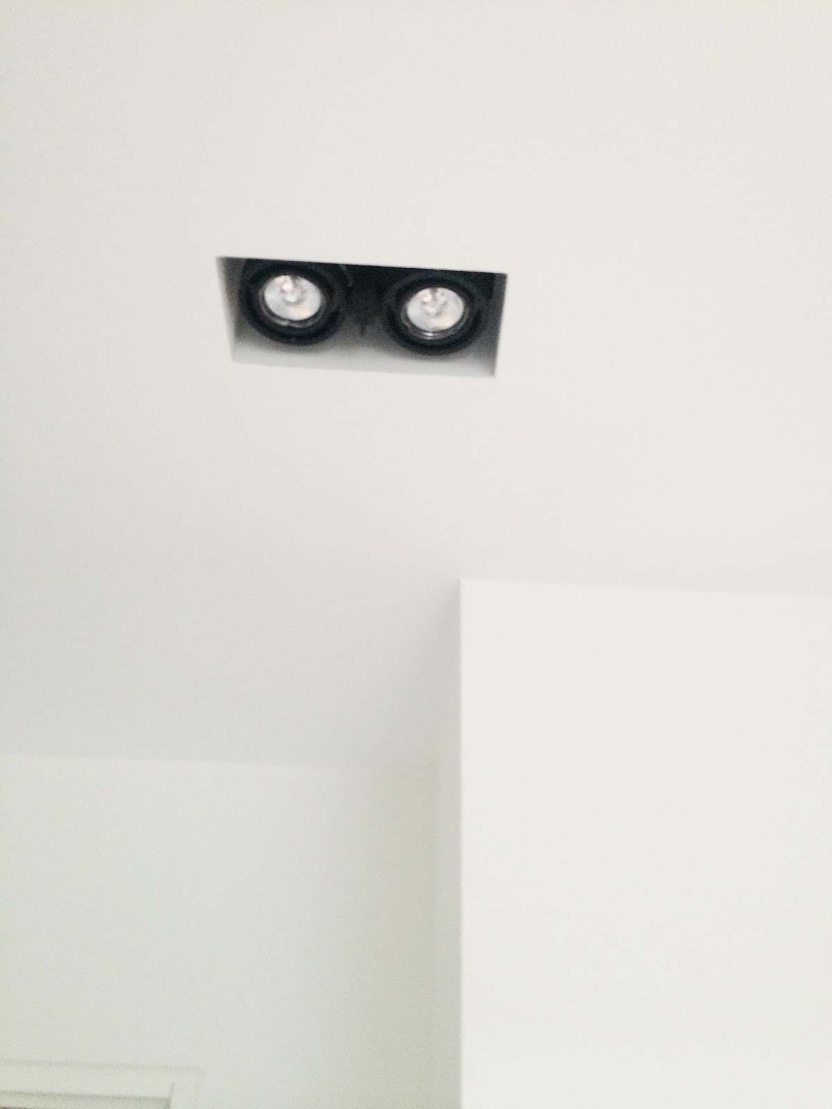 Modernestil: belysning: