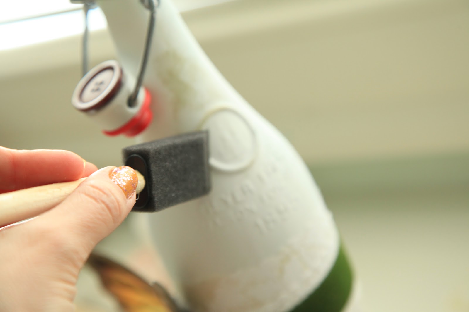 vintage pretty: DIY Glass Bottle Spring Display