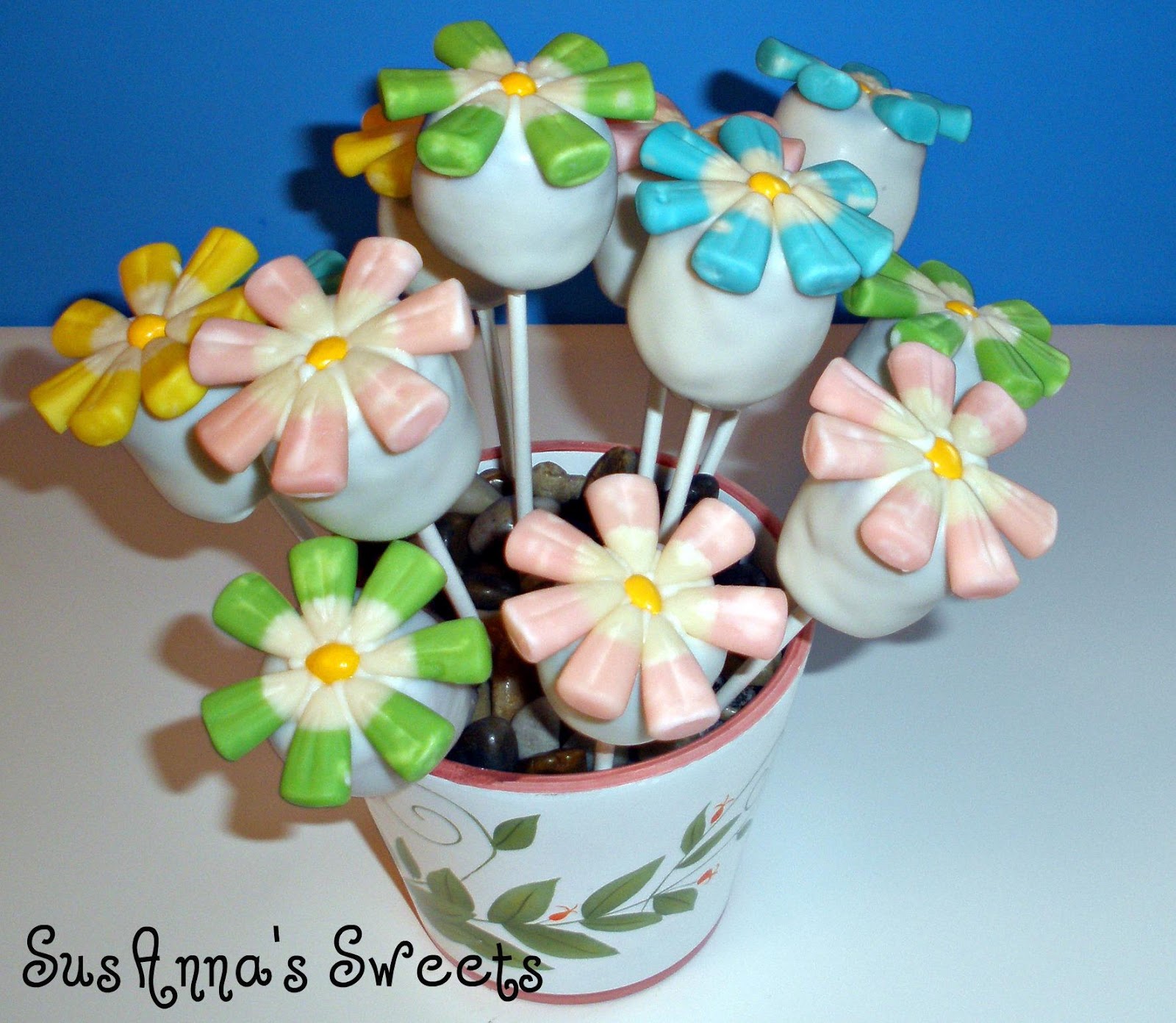 SusAnna's Sweets Cake Pop Bouquets