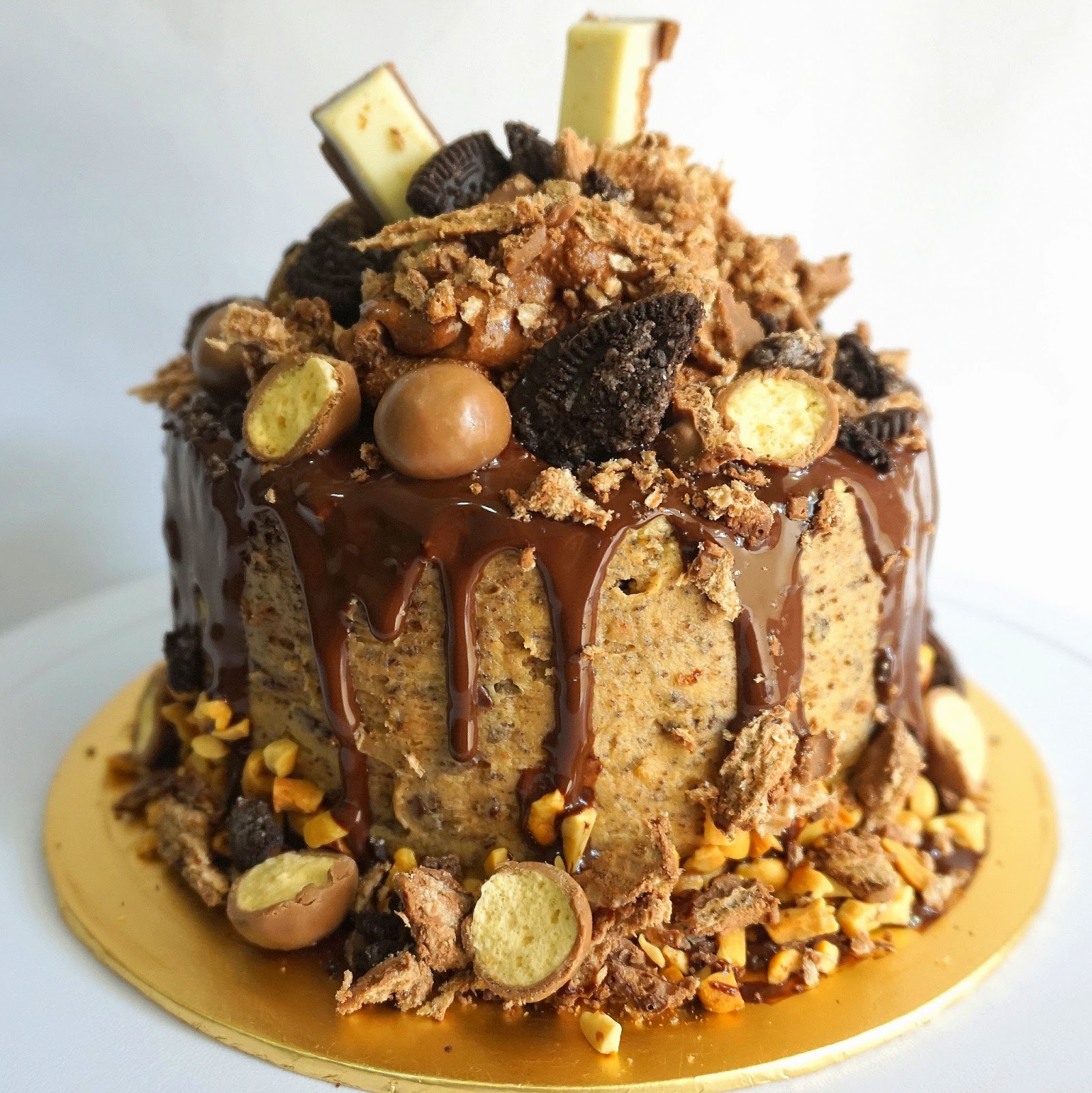 death  by peanut butter & chocolate cake