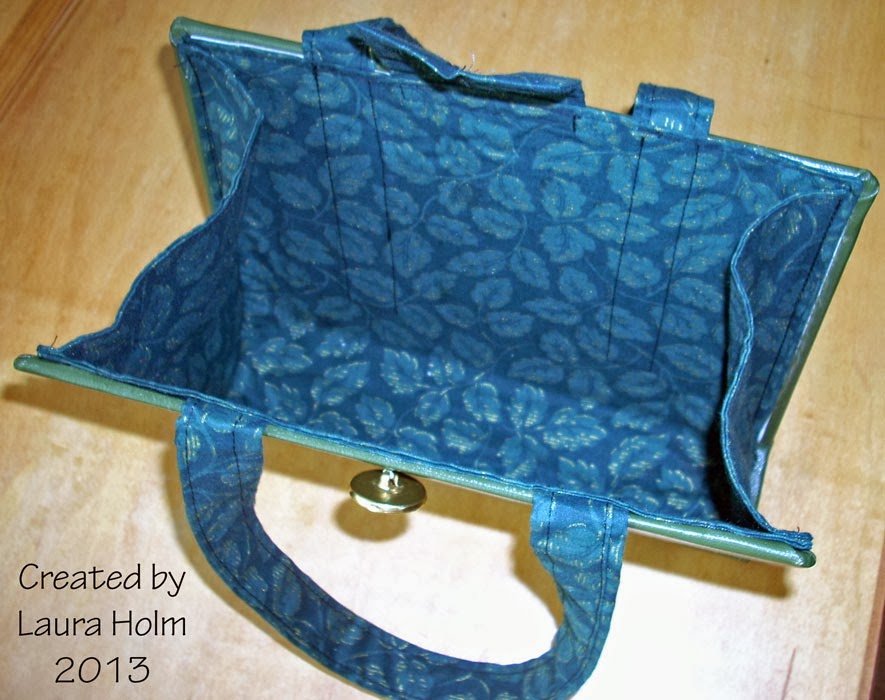 Holmade Laura Book Purse