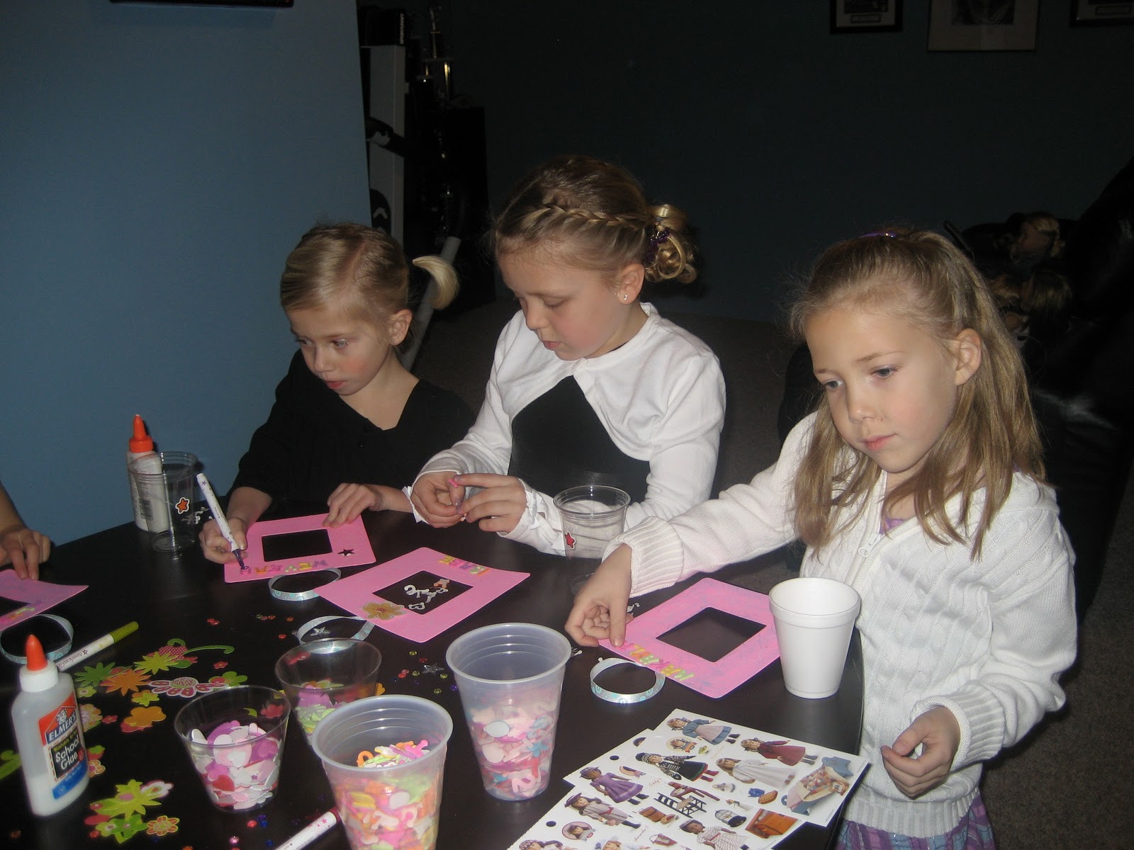 FabMomsBlog Fabulous Families, Kids, & Parties An American Girl Doll