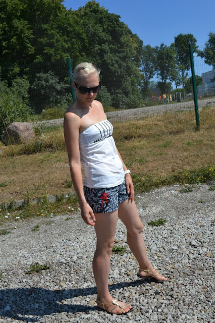H&M shorts, Reserved top, River Island sandals, Polaroid sunnies, aliexpress watch