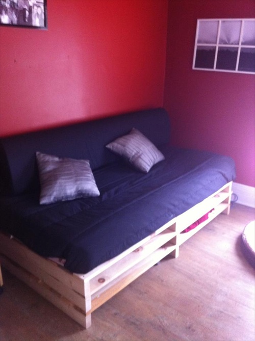 DIY Pallet Couch Attractive Addition for Living Room Pallet Furniture