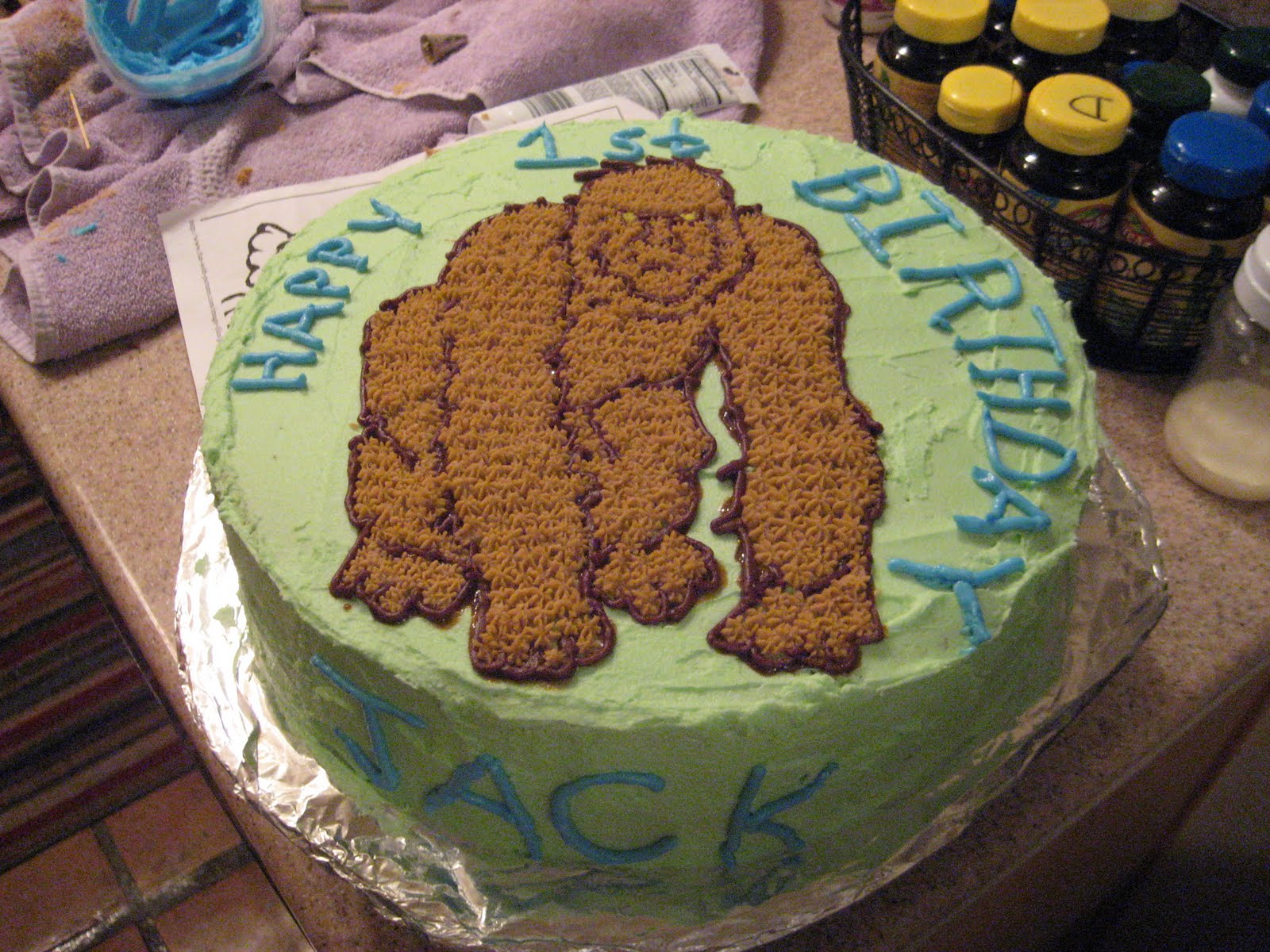 ABCD Cakes: The Good, The Bad And The Ugly: Gorilla Cake - 1600x1200 - jpeg Ugly Birthday Cakes