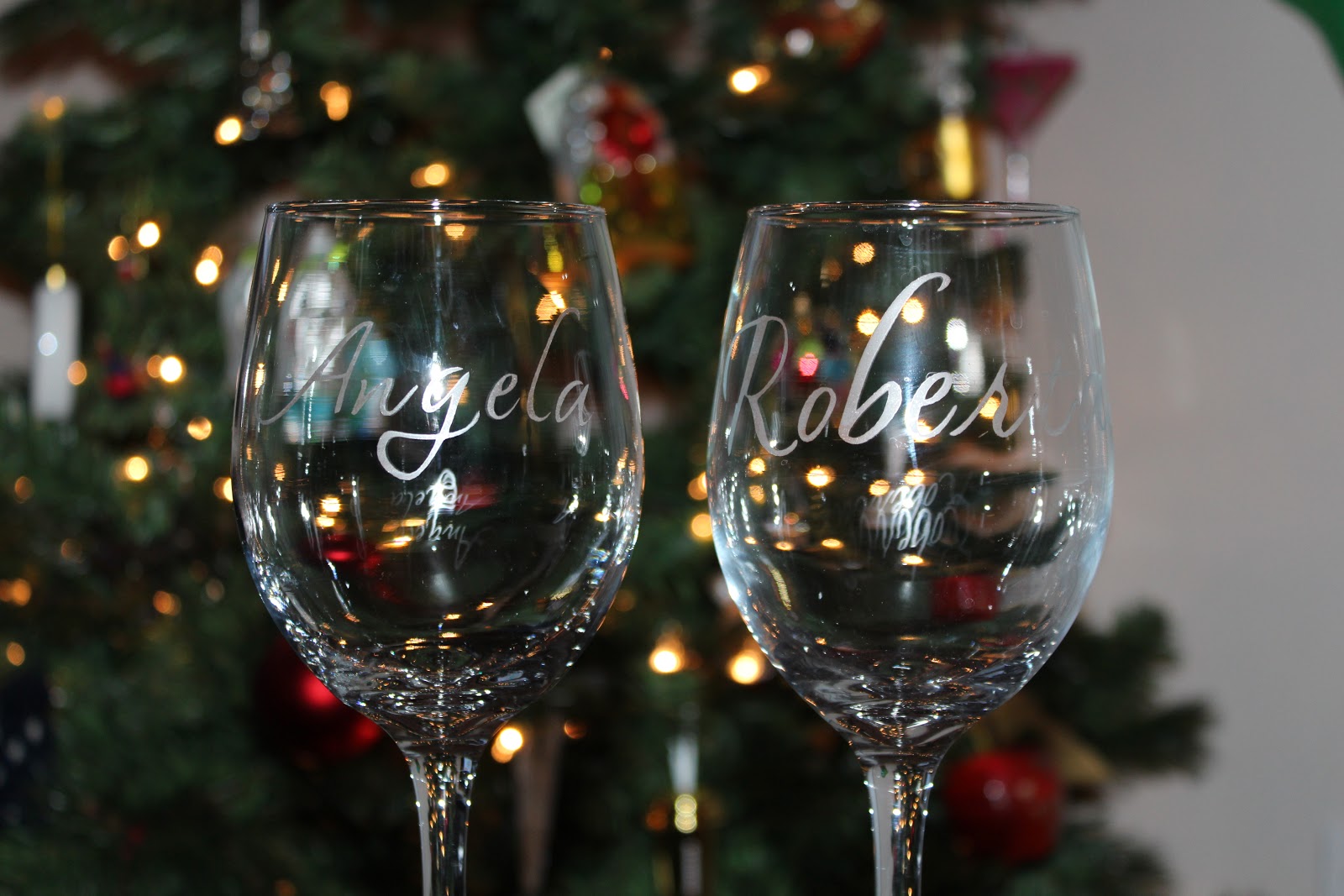 Scrappin' Delta Diva Etched Glass For Christmas! Pic Heavy