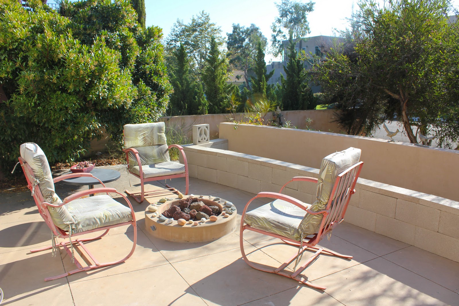 DIY Concrete Vegetable Garden | Concrete garden, Concrete diy, Garden beds