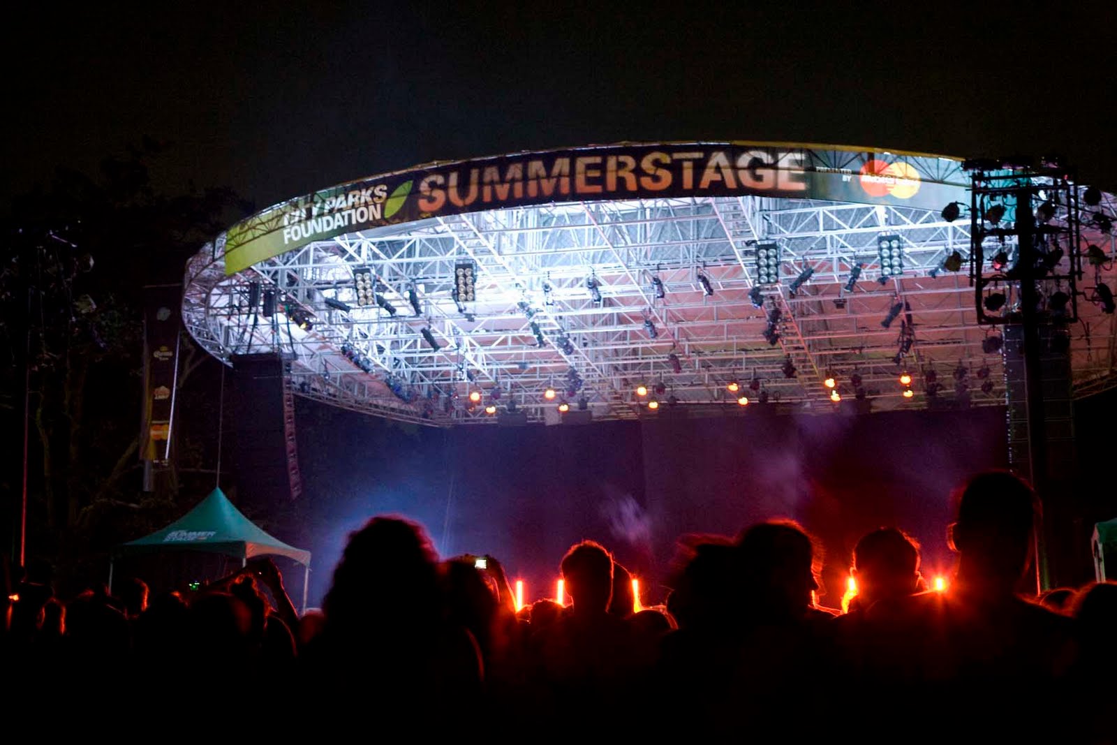 Summer concerts in NYC: hot,