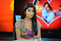 Shriya Saran New Movie Personal Interview Stills [cinebrain.blogspot]
