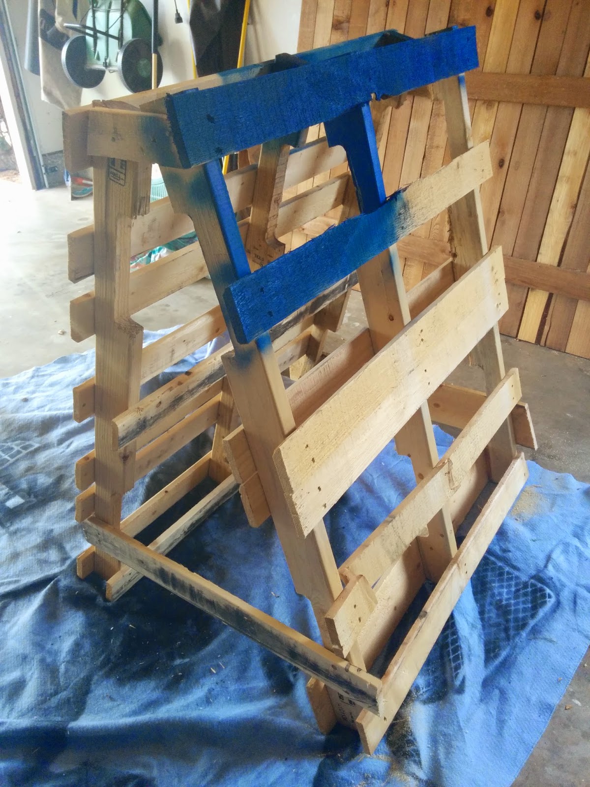 Love and Spray Paint Pallets A'Plenty