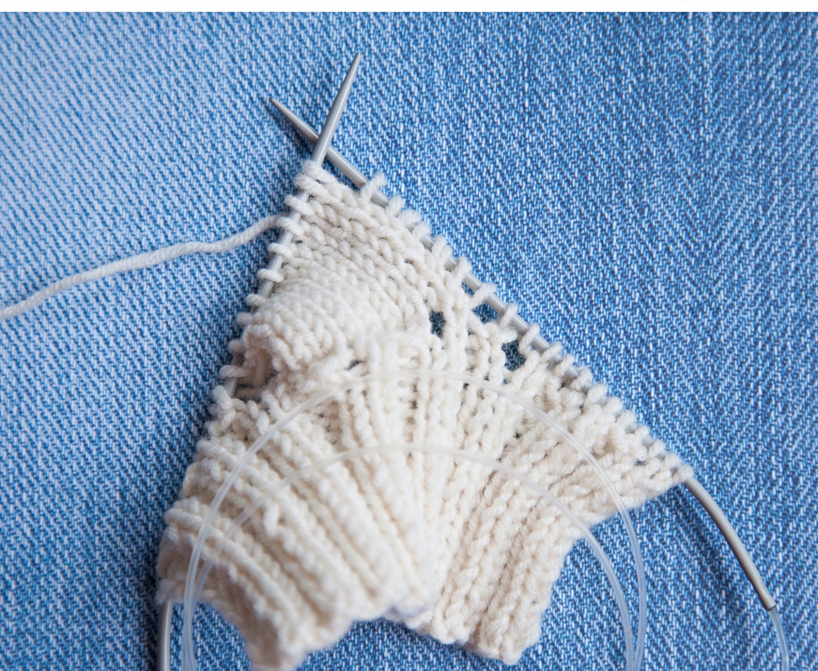 Lana creations Baby Booties Ugg Free Knitting Pattern