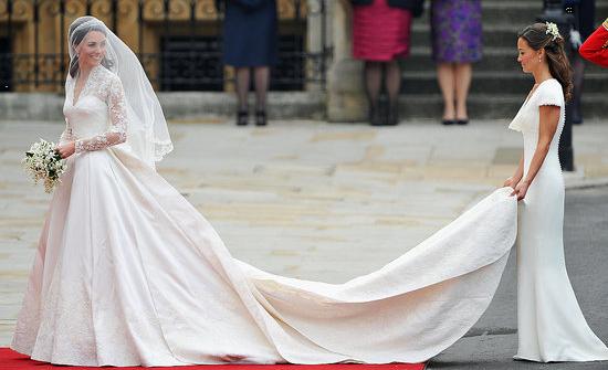 royal wedding kates dress. royal wedding kate middleton
