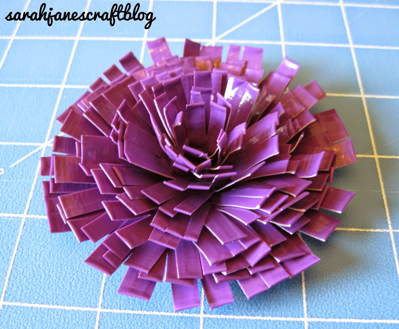 Sarah Jane's Craft Blog Fabric Lined Duct Tape Purse