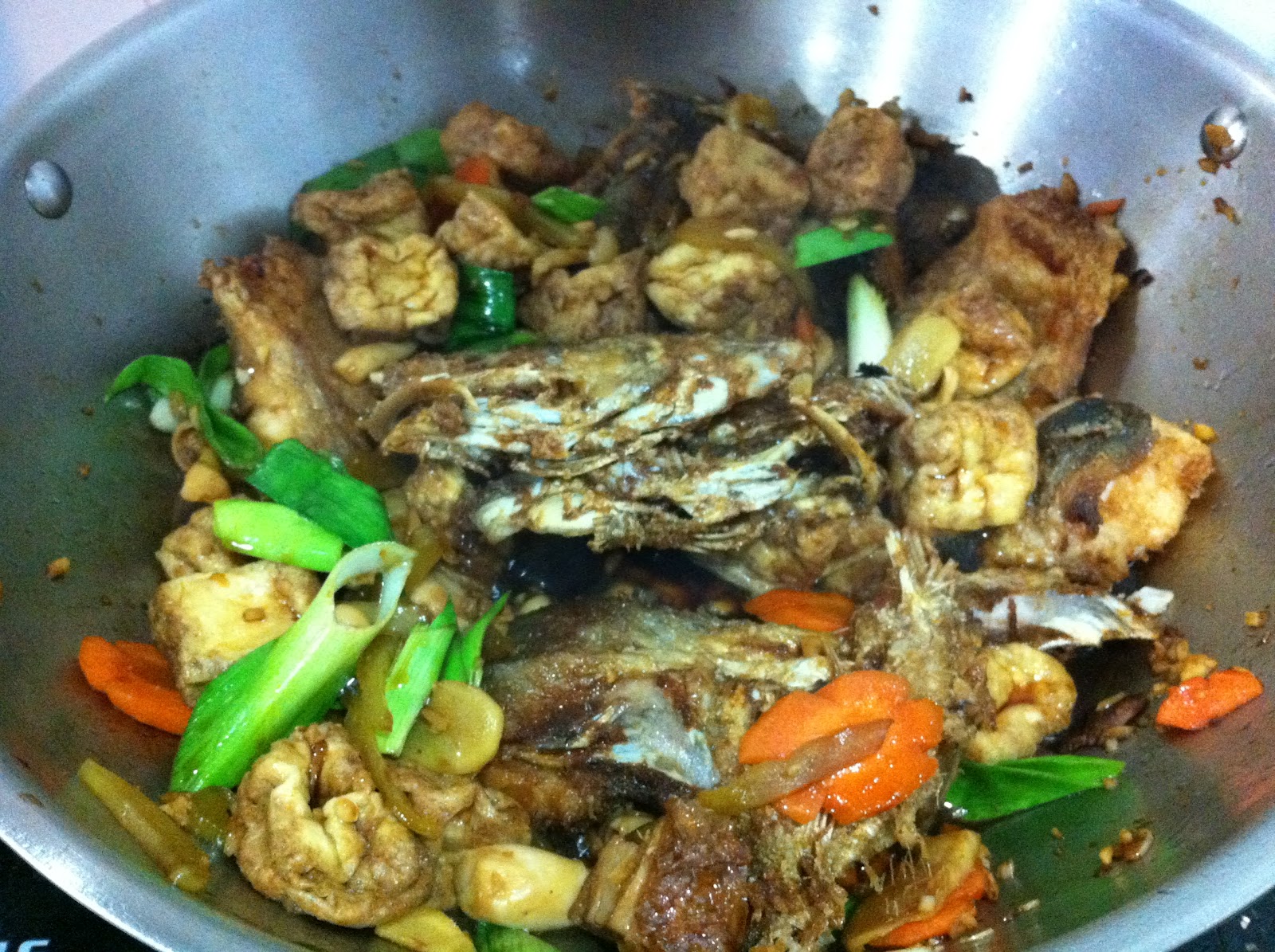 Confessions of a Weekend Cook Braised Fish Head with Leek,Tofu & Roast