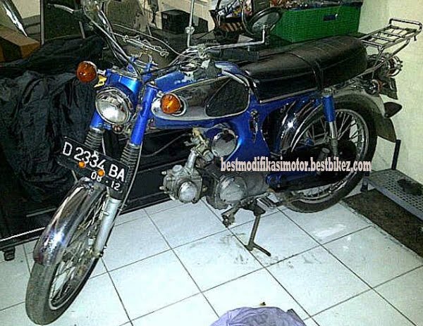 Modifikasi Honda S90 title=
