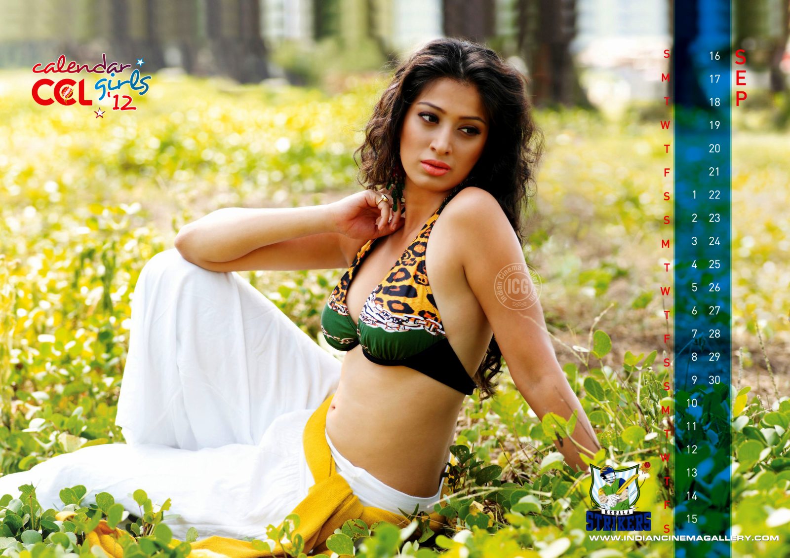 http://4.bp.blogspot.com/-jG_PxAgcmhQ/TxhLHNH2X2I/AAAAAAAACOQ/mqnnO0oQqp4/s1600/Lakshmi%20Rai%20in%20ccl%20calendar%202012%20september%20HQ.jpg