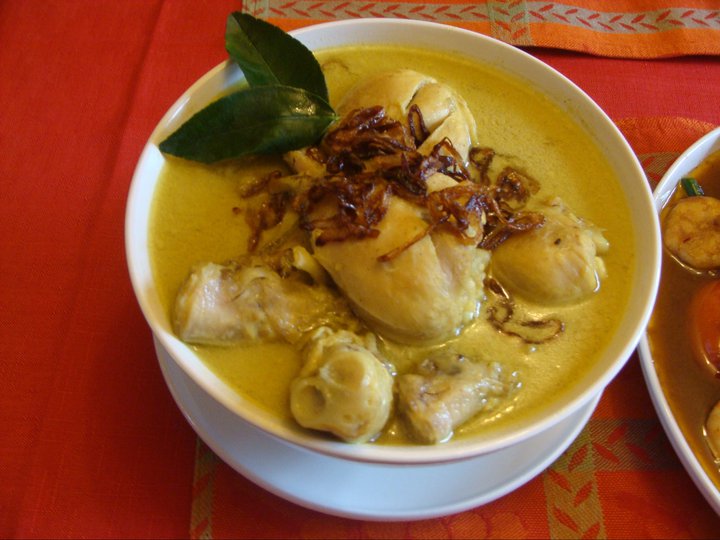 OPOR AYAM CHICKEN IN OPOR AYAM CHICKEN IN