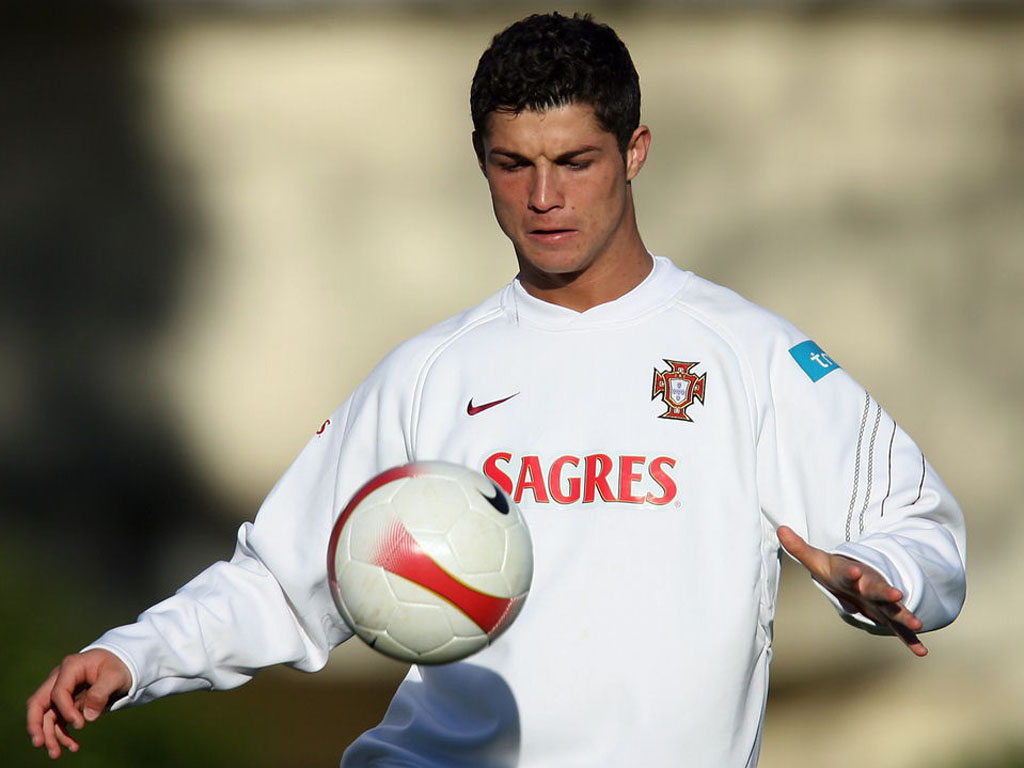 wallpaper: Cristiano Ronaldo Wallpapers