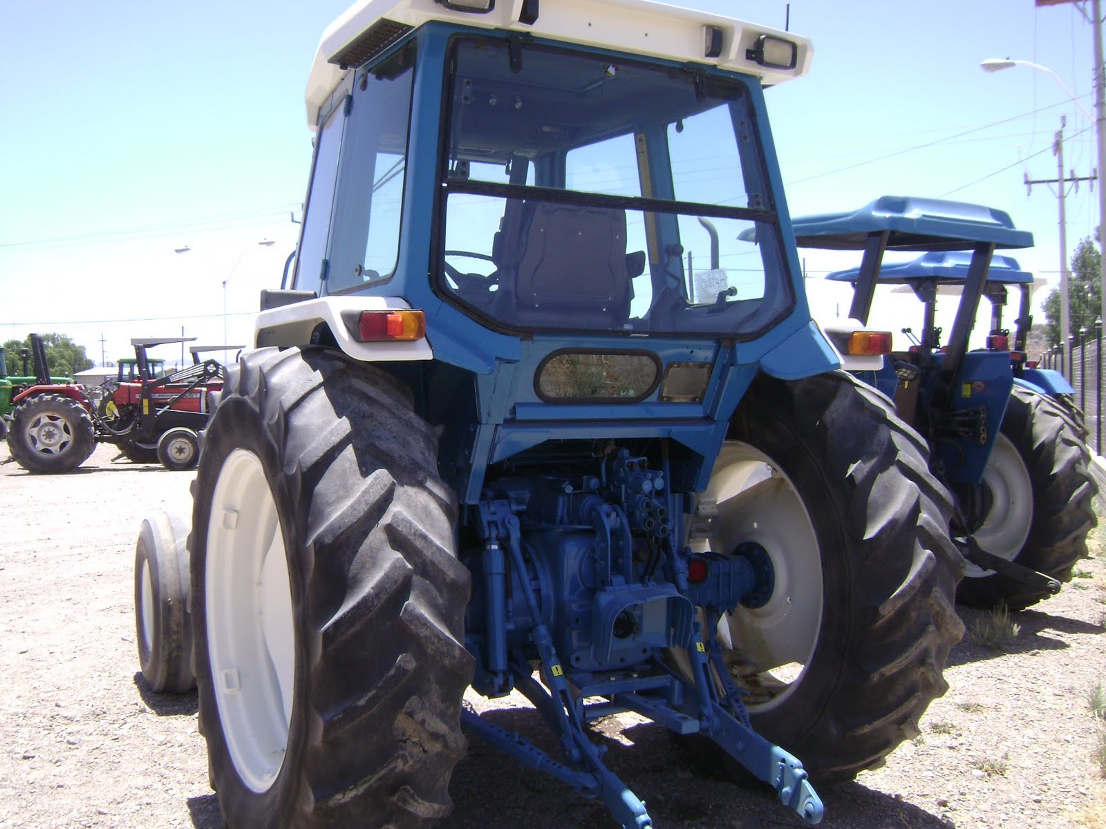Ford 7610