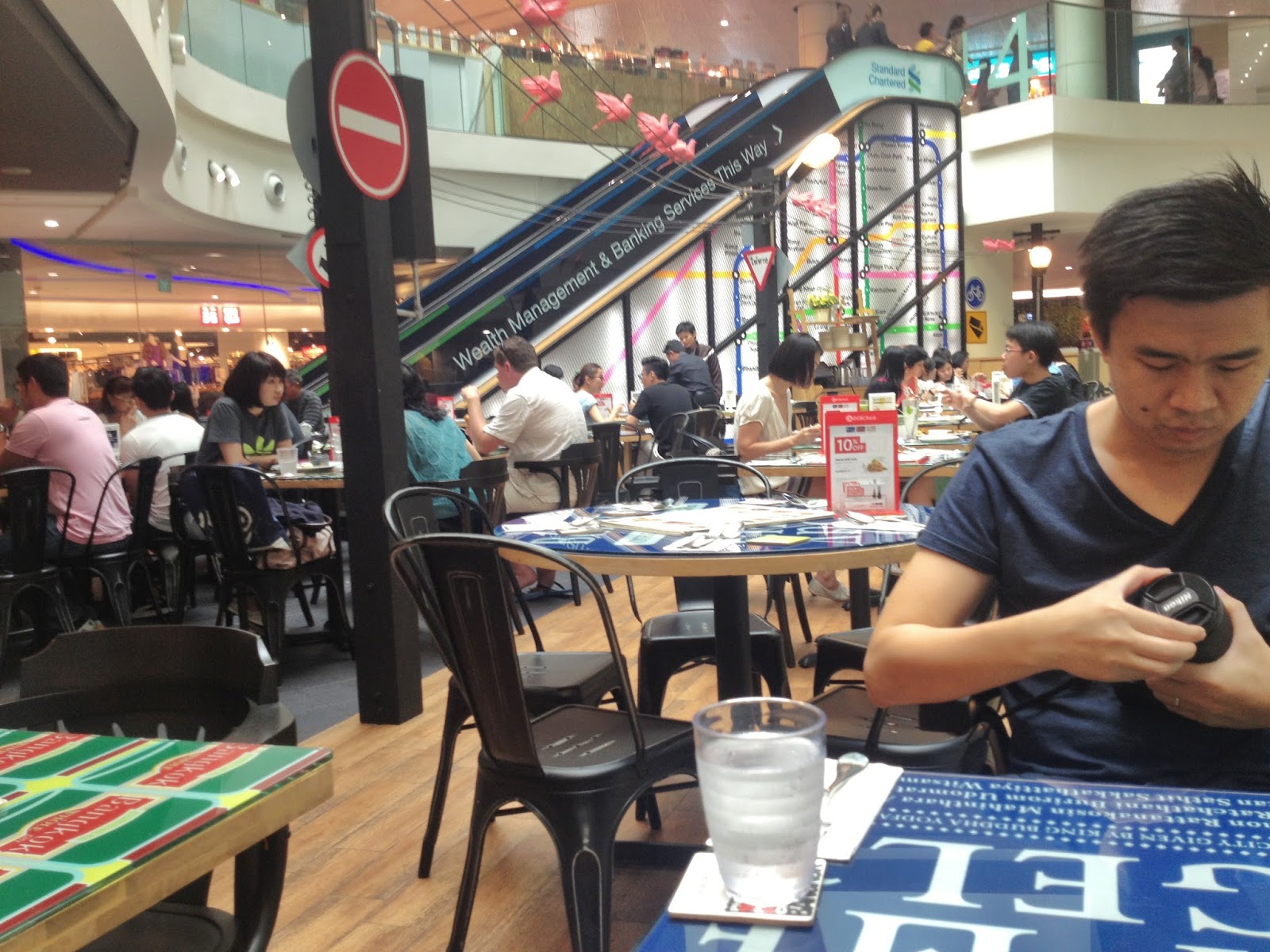 Food Review.. Bangkok Jam Plaza Singapura YuniQueYuni