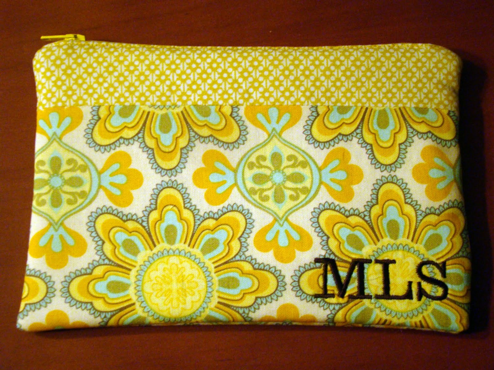 SewCraftyJess Pouch Mania