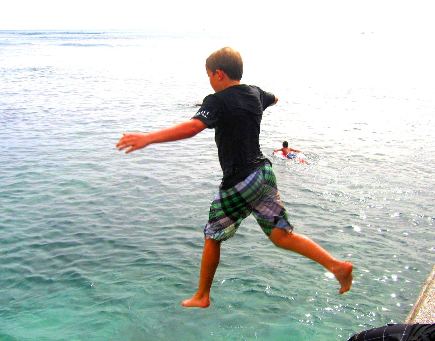 Slip with Snak JUMPING OFF THE PIER